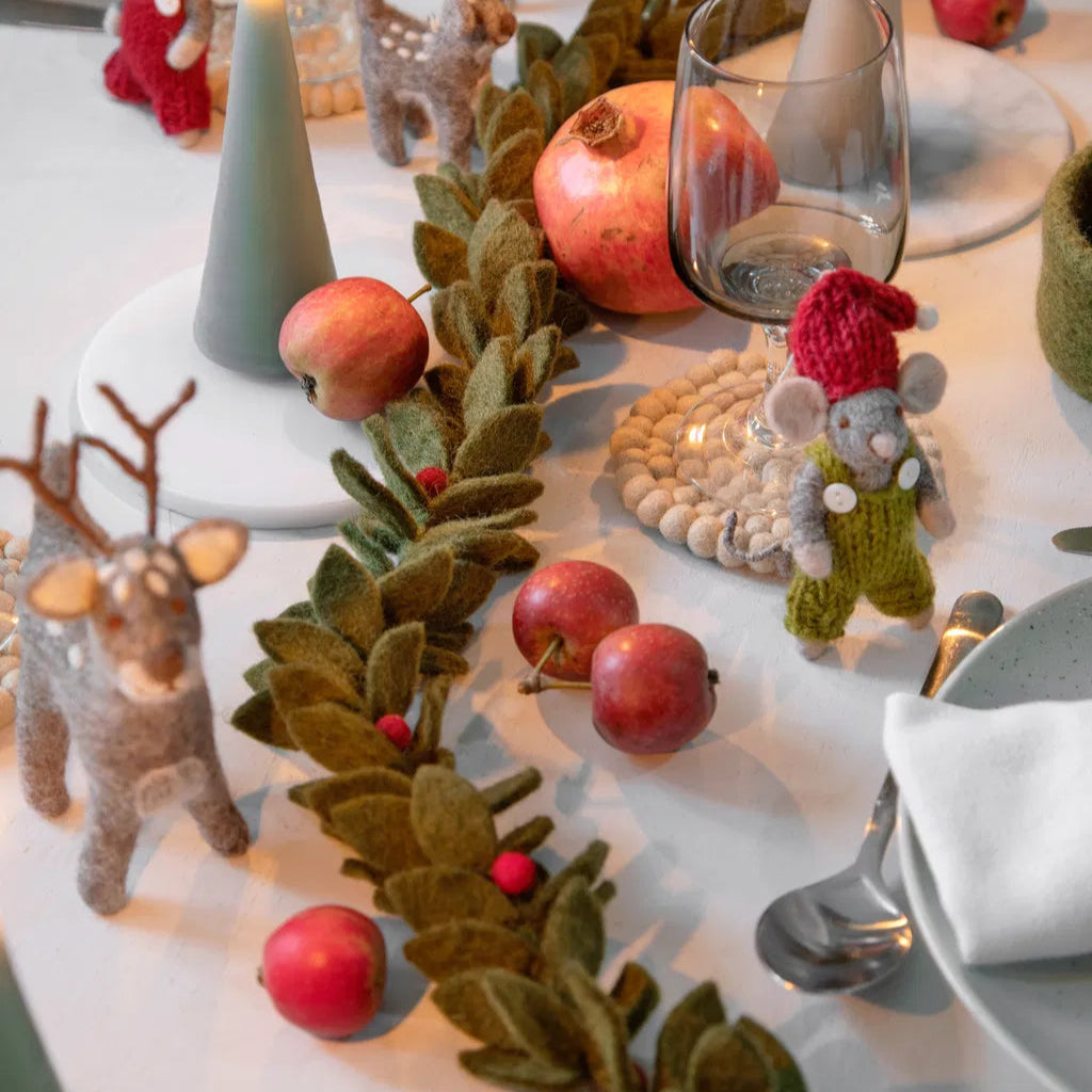 Guirlande avec baies rouges