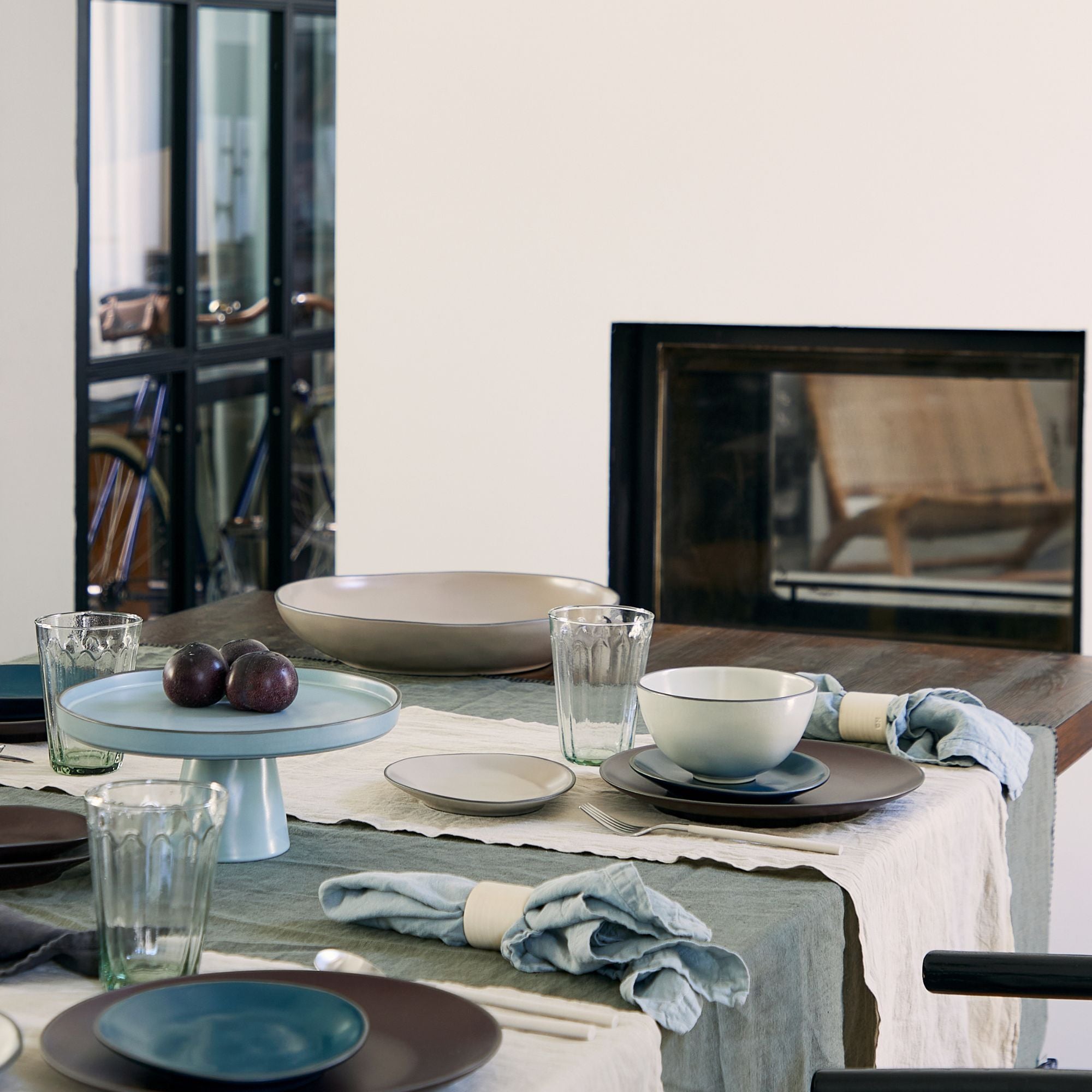 Assiette ovale Stacked - crème 20 cm