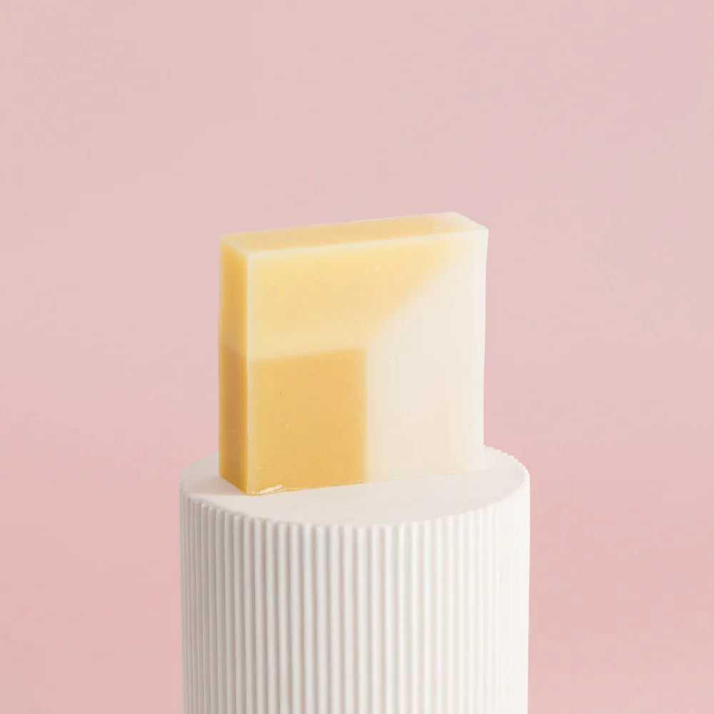 Savon visage fenêtre surgras certifié bio | coco, colza, sésame, curcuma