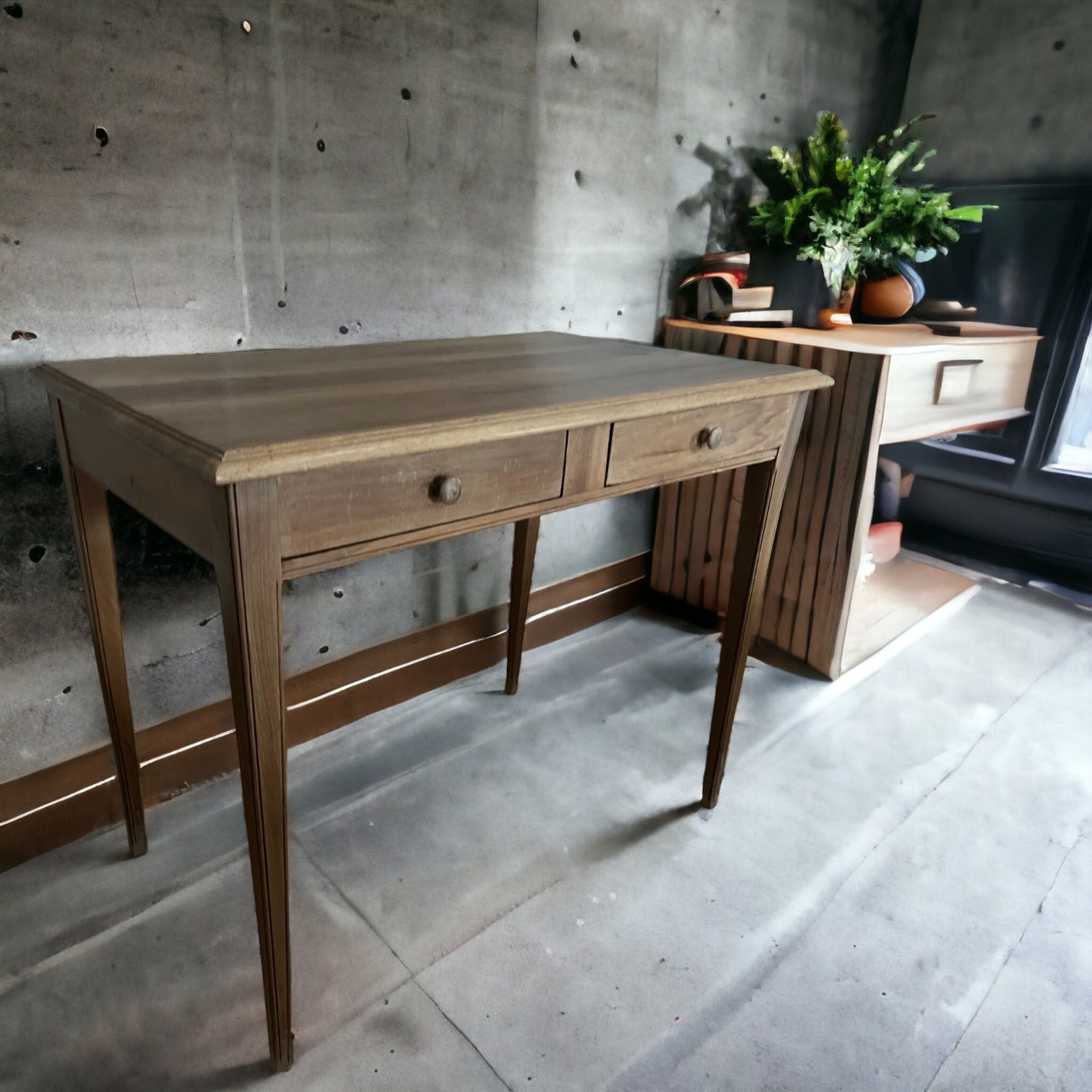 Bureau 2 tiroirs en bois