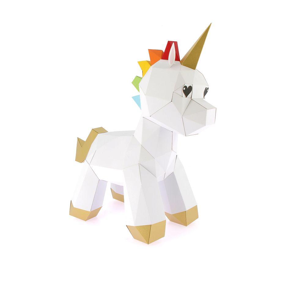 Bébé licorne en papier 3D