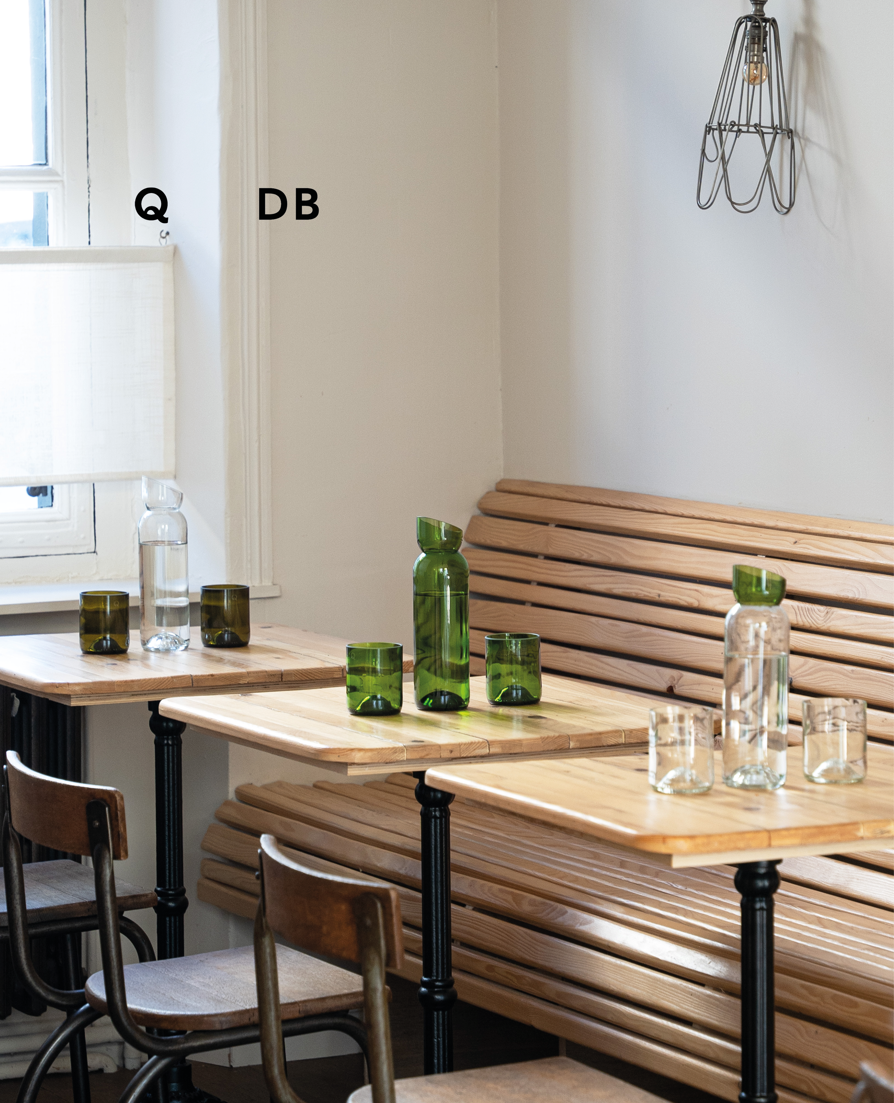 Carafe verte en verre upcyclé