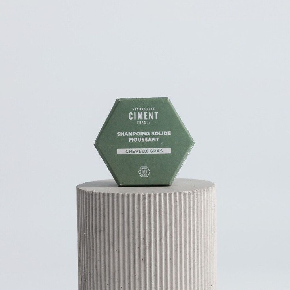 Shampoing solide pour cheveux gras