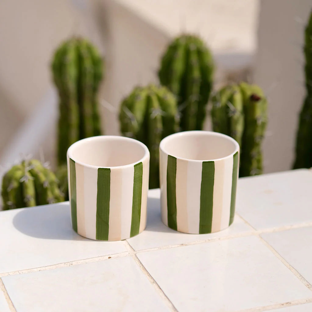 Tasse à expresso en céramique rayé verte et beige
