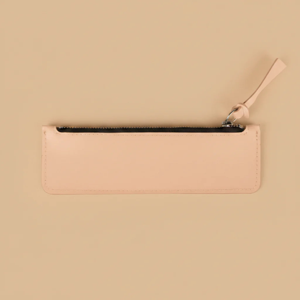 Trousse plate en cuir recyclé - Amande