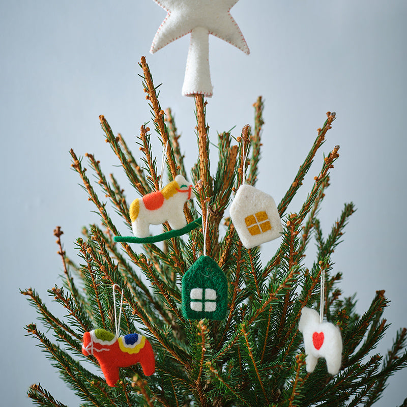 Suspension maisonnette verte