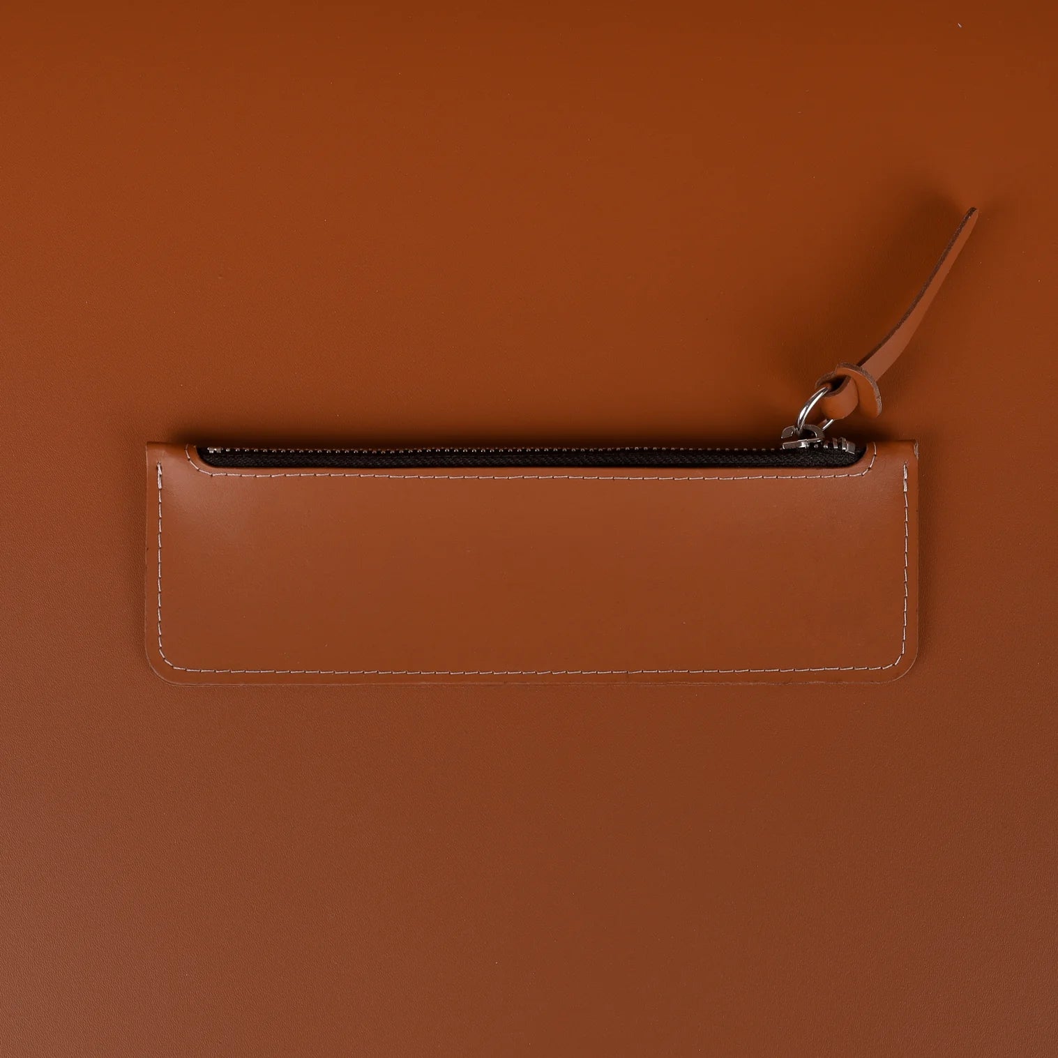 Trousse plate en cuir recyclé - Brique