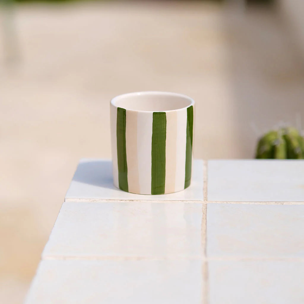 Tasse à expresso en céramique rayé verte et beige