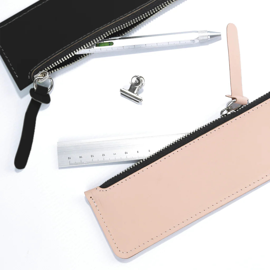 Trousse plate en cuir recyclé - Noir