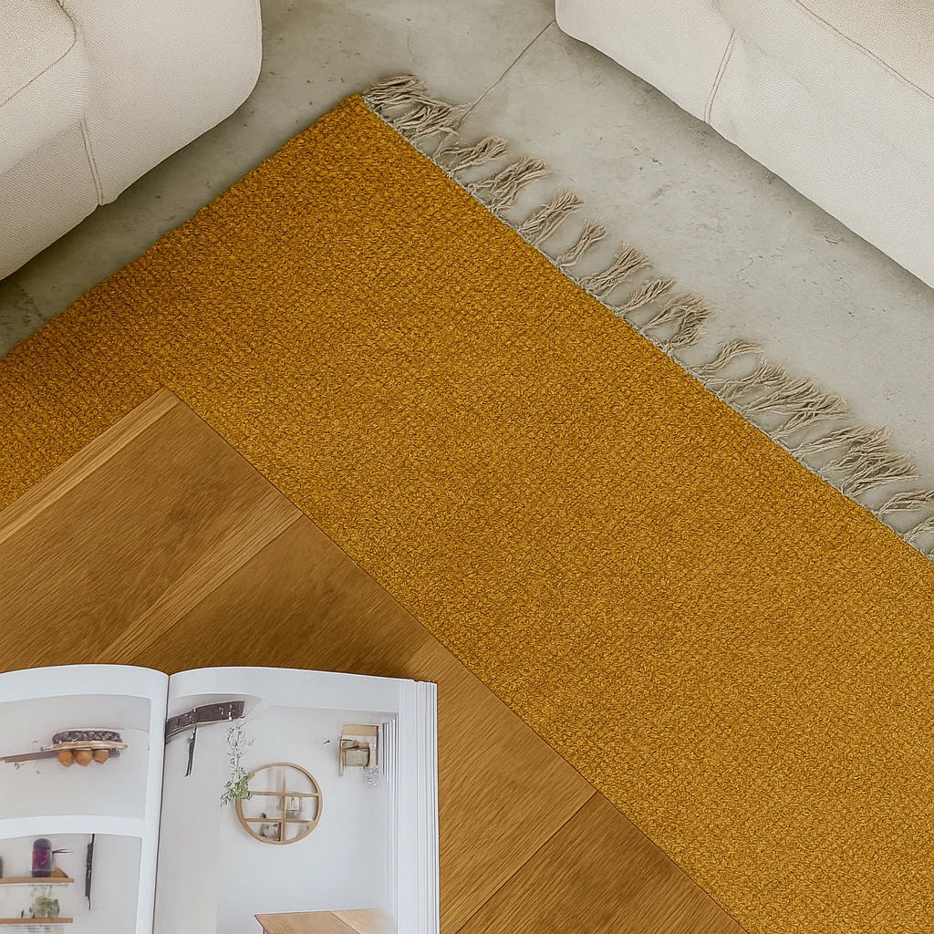 Tapis Luca Ocre en coton recyclé 140 x 200